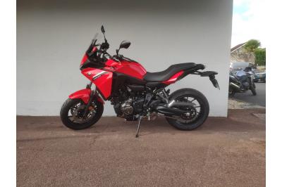 YAMAHA TRACER 7